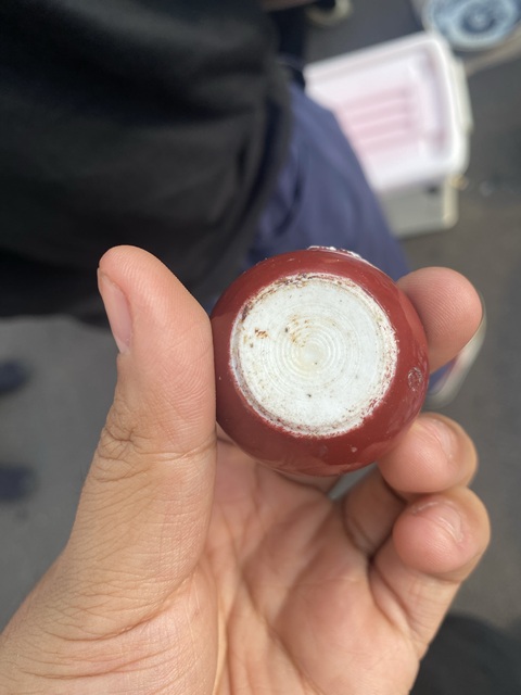 古玩陶瓷胭脂紅釉鳥食罐真品鑒賞圖