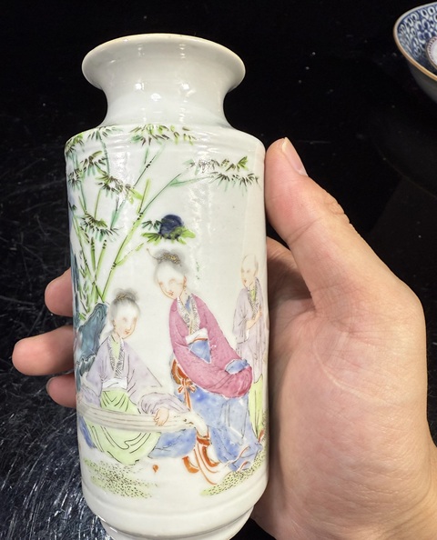 古玩陶瓷青花釉里紅粉彩人物故事紋燈籠瓶真品鑒賞圖