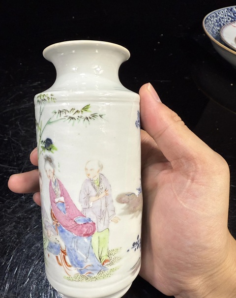 古玩陶瓷青花釉里紅粉彩人物故事紋燈籠瓶真品鑒賞圖