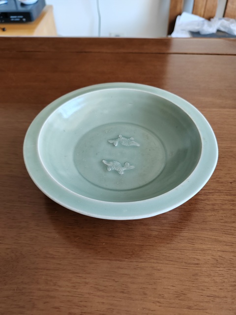 古玩陶瓷龍泉青瓷雙魚洗真品鑒賞圖