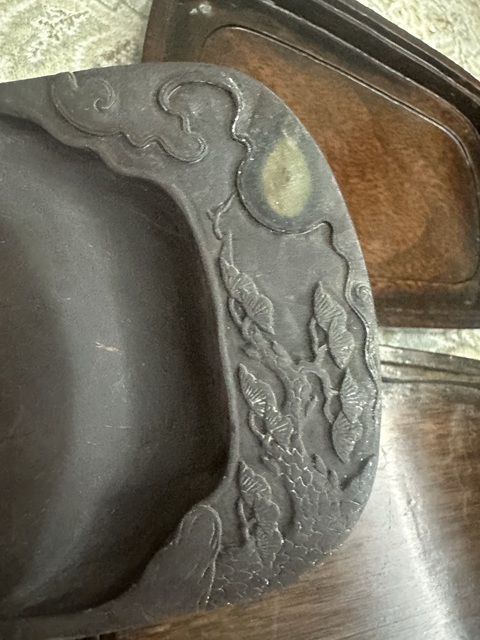 古玩雜項松月紋硯真品鑒賞圖