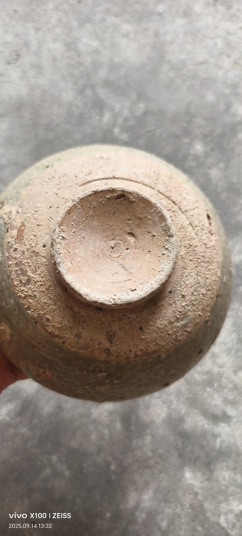 古玩陶瓷岳州窯青釉茶碗拍賣，當(dāng)前價格2880元