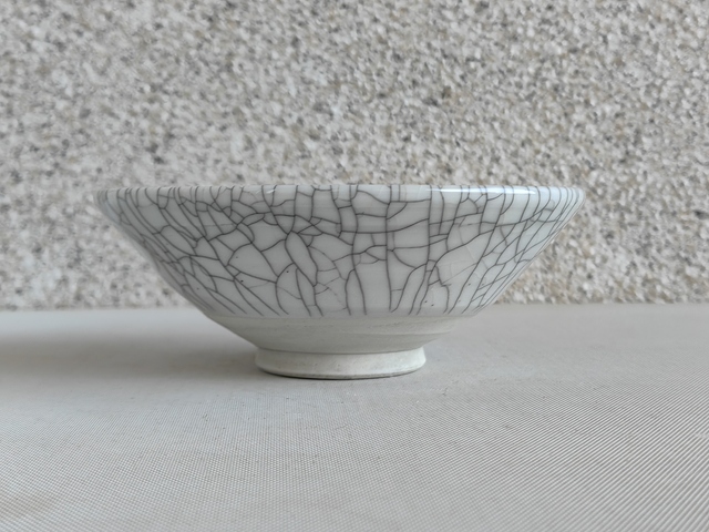 古玩陶瓷哥釉碗真品鑒賞圖