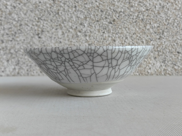 古玩陶瓷哥釉碗真品鑒賞圖