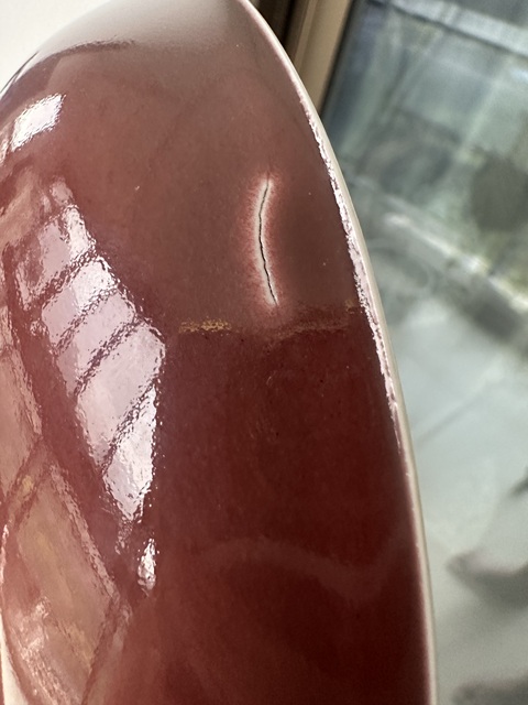 古玩陶瓷憑圖看，清乾隆霽紅釉盤真品鑒賞圖