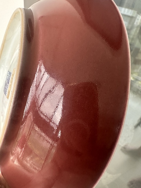 古玩陶瓷憑圖看，清乾隆霽紅釉盤真品鑒賞圖
