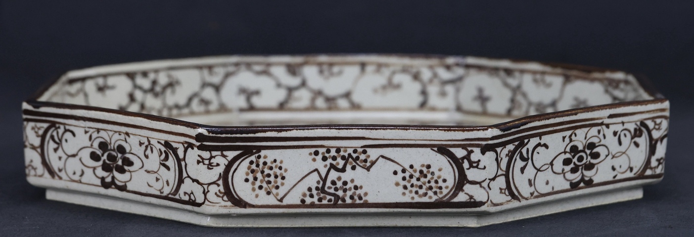 古玩陶瓷墨彩山水人物茶盤真品鑒賞圖