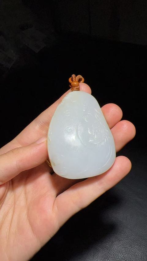 古玩玉器籽料觀音真品鑒賞圖