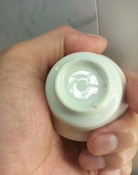 古玩陶瓷德化白瓷茶杯，疑似復窯真品鑒賞圖