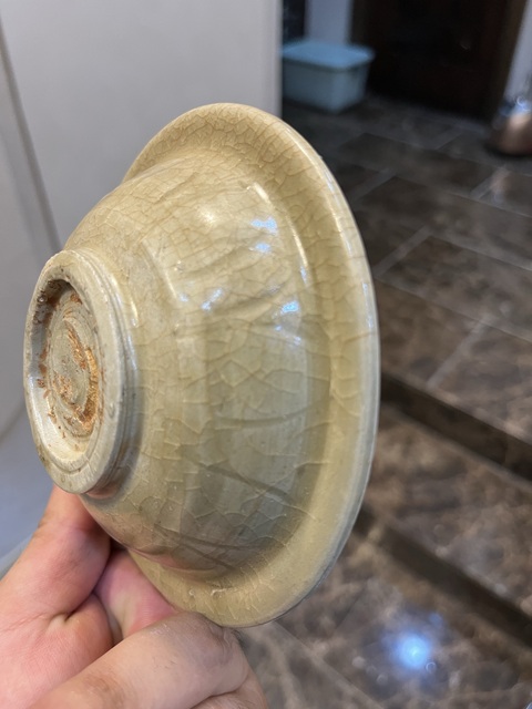 古玩陶瓷龍泉窯青釉折沿洗真品鑒賞圖