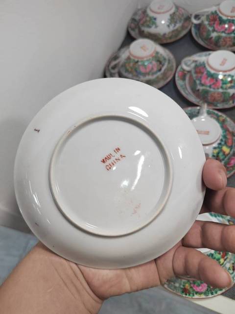古玩陶瓷廣彩杯蝶一套拍賣，當(dāng)前價(jià)格588元