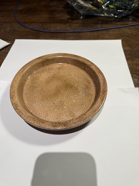 古玩陶瓷哥釉開片折沿盤真品鑒賞圖