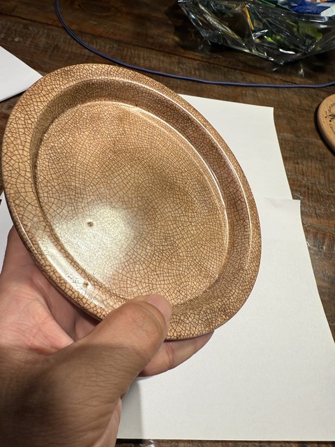 古玩陶瓷哥釉開片折沿盤真品鑒賞圖