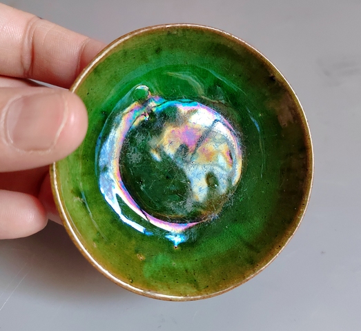古玩陶瓷明清刻花卉紋款綠釉盤拍賣,當前價格0元