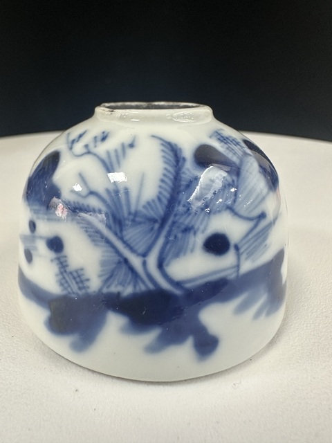 古玩陶瓷清中期青花山水紋水盂拍賣，當前價格999元