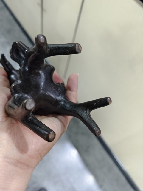 古玩銅器銅花插真品鑒賞圖