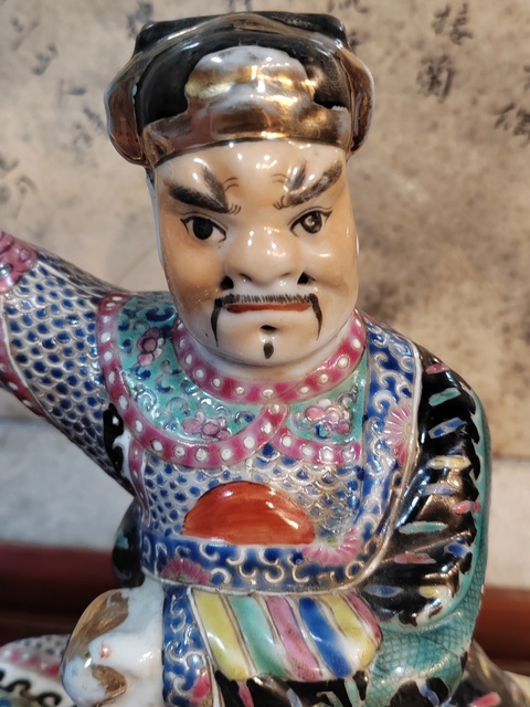 古玩陶瓷民國粉彩武財神趙公明造像拍賣，當(dāng)前價格3500元