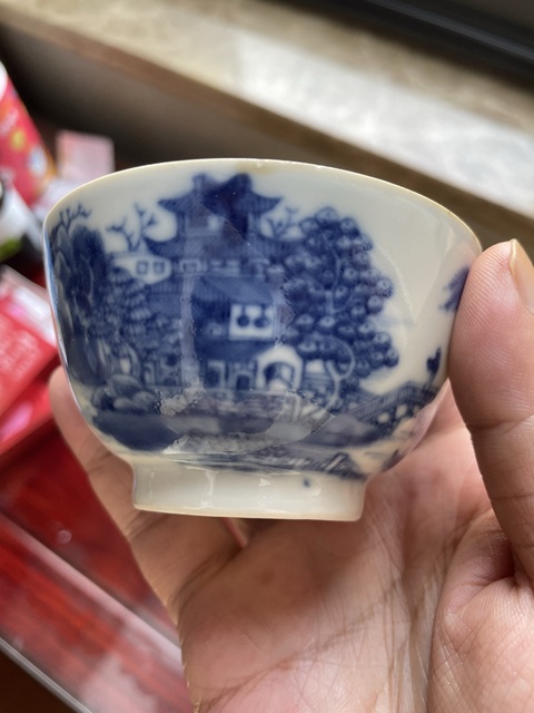 古玩陶瓷乾隆·青花山水人物紋杯 真品鑒賞圖