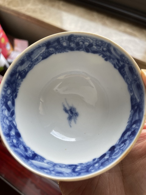 古玩陶瓷乾隆·青花山水人物紋杯 真品鑒賞圖