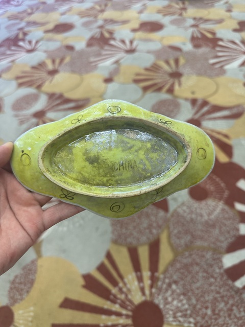 古玩陶瓷民國黃釉花卉紋粉彩供盤真品鑒賞圖