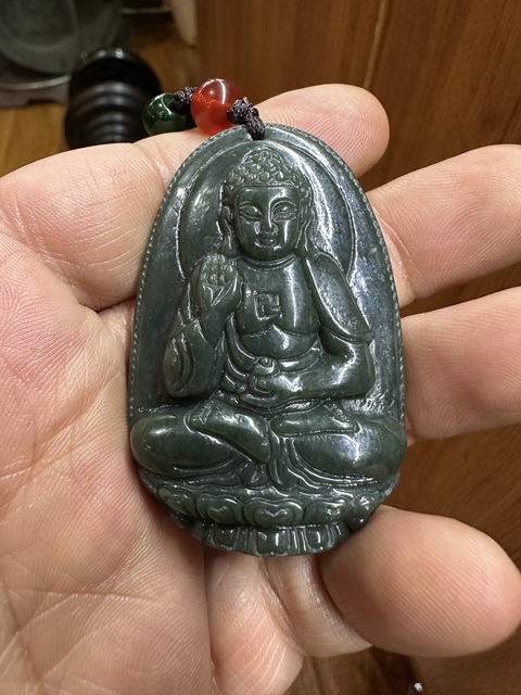 古玩玉器和田玉雕“佛牌”真品鑒賞圖
