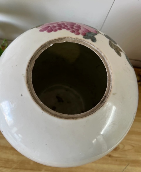 古玩陶瓷淺絳彩博古紋冬瓜罐真品鑒賞圖