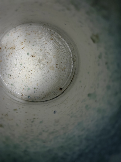 古玩陶瓷爐鈞釉堆塑花蝶紋筆筒真品鑒賞圖