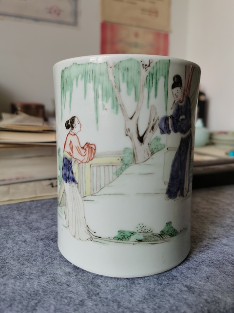 古玩陶瓷五彩人物故事紋筆筒拍賣，當前價格86000元
