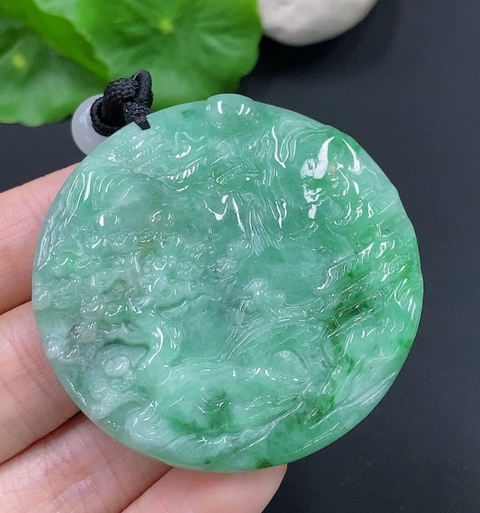 古玩玉器天然翡翠山水玉墜(帶翡翠鑒定證書)拍賣，當前價格2800元