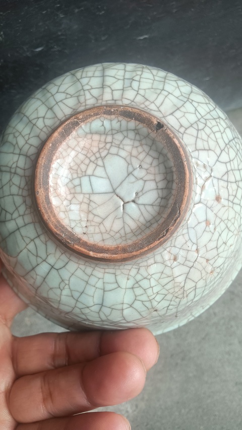 古玩陶瓷哥釉碗真品鑒賞圖