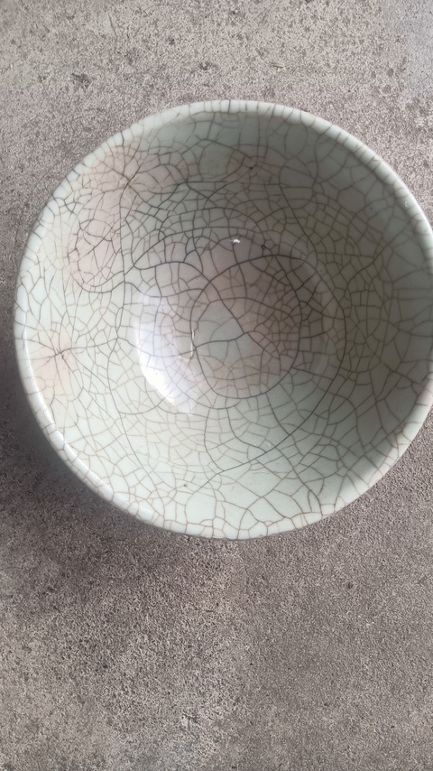 古玩陶瓷哥釉碗真品鑒賞圖