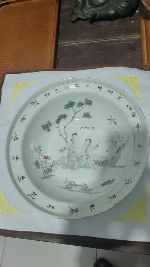 古玩陶瓷民國粉彩人物故事紋凈手盆真品鑒賞圖