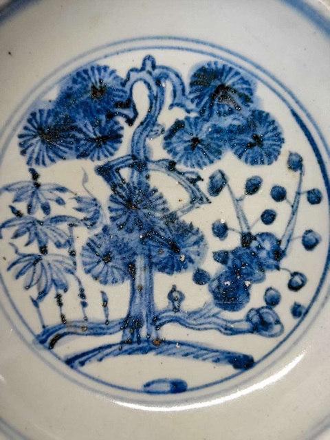 古玩陶瓷青花歲寒三友盤真品鑒賞圖