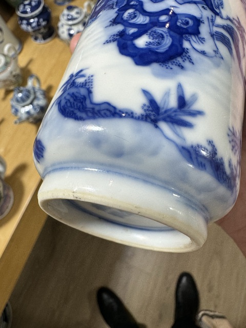 古玩陶瓷吹簫引鳳青花瓶真品鑒賞圖