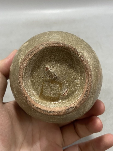 古玩陶瓷龍泉青瓷弦紋瓶真品鑒賞圖