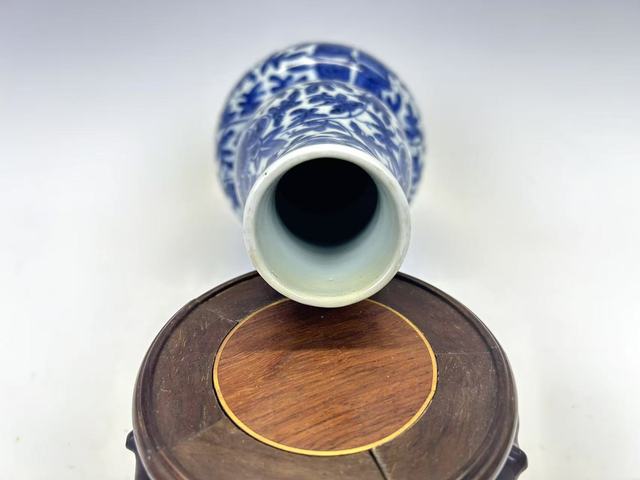 古玩陶瓷清光緒·青花纏枝花卉葫蘆瓶拍賣，當前價格1124元