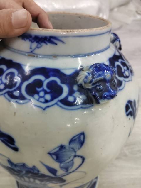 古玩陶瓷青花四系將軍罐真品鑒賞圖