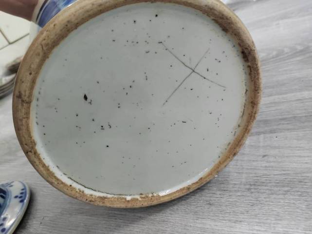 古玩陶瓷青花四系將軍罐真品鑒賞圖