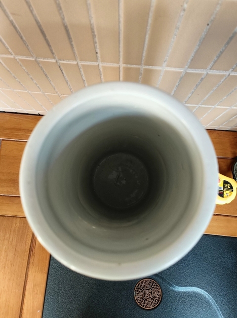 古玩陶瓷人物紋帽筒真品鑒賞圖