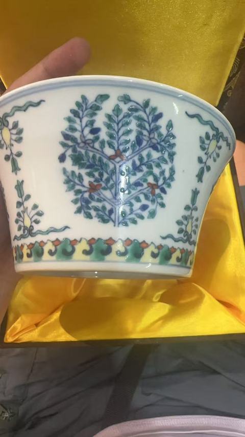 古玩陶瓷斗彩馬蹄碗真品鑒賞圖
