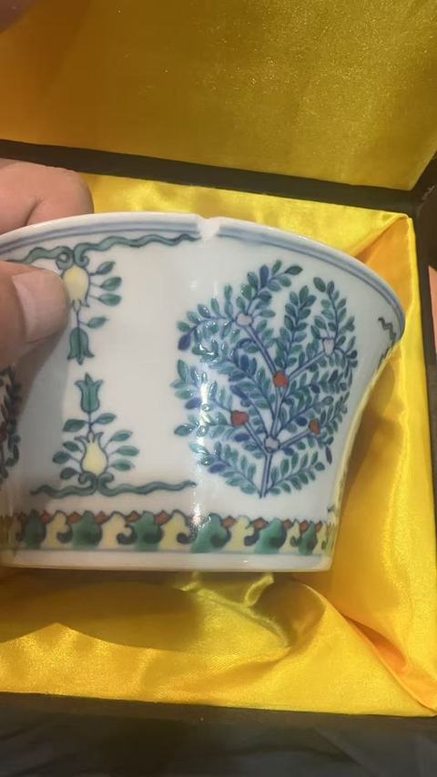 古玩陶瓷斗彩馬蹄碗真品鑒賞圖