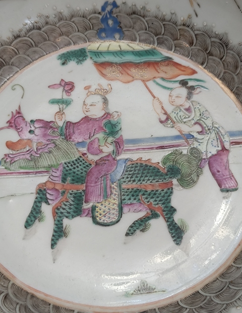 古玩陶瓷麒麟送子折沿盆真品鑒賞圖