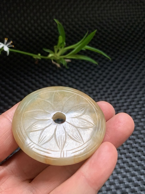 古玩玉器翡翠雕“花卉璧”真品鑒賞圖