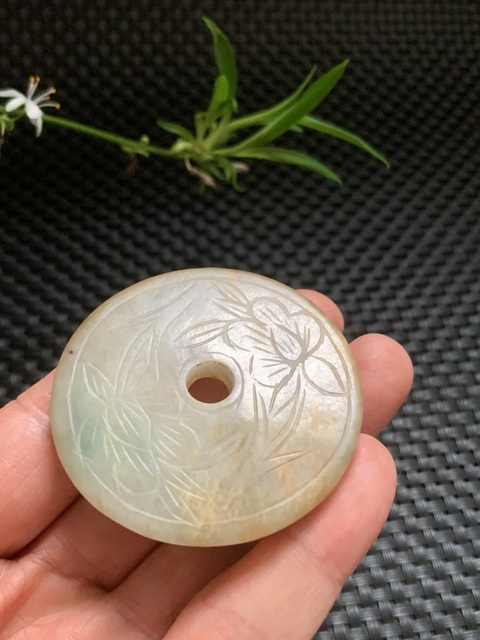 古玩玉器翡翠雕“花卉璧”真品鑒賞圖