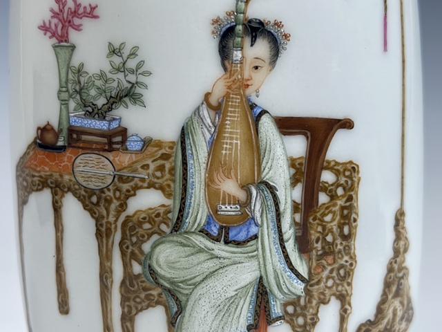 古玩陶瓷民國時期·琺瑯彩仕女琵琶故事紋燈籠尊拍賣，當前價格8248元