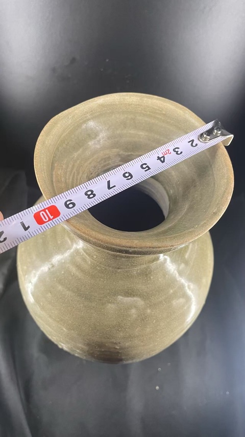 古玩陶瓷盤口青瓷瓶真品鑒賞圖