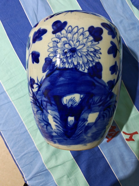 古玩陶瓷青花花卉紋冬瓜真品鑒賞圖