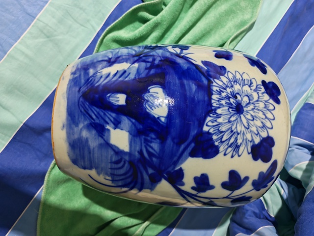 古玩陶瓷青花花卉紋冬瓜真品鑒賞圖