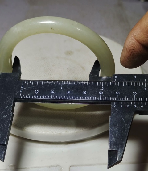 古玩玉器和田玉雕“素紋手鐲”真品鑒賞圖