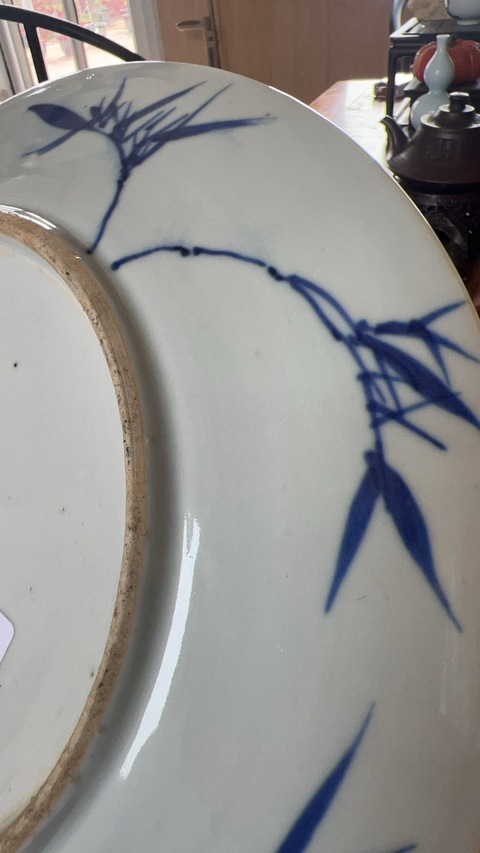 古玩陶瓷人物紋青花盤真品鑒賞圖